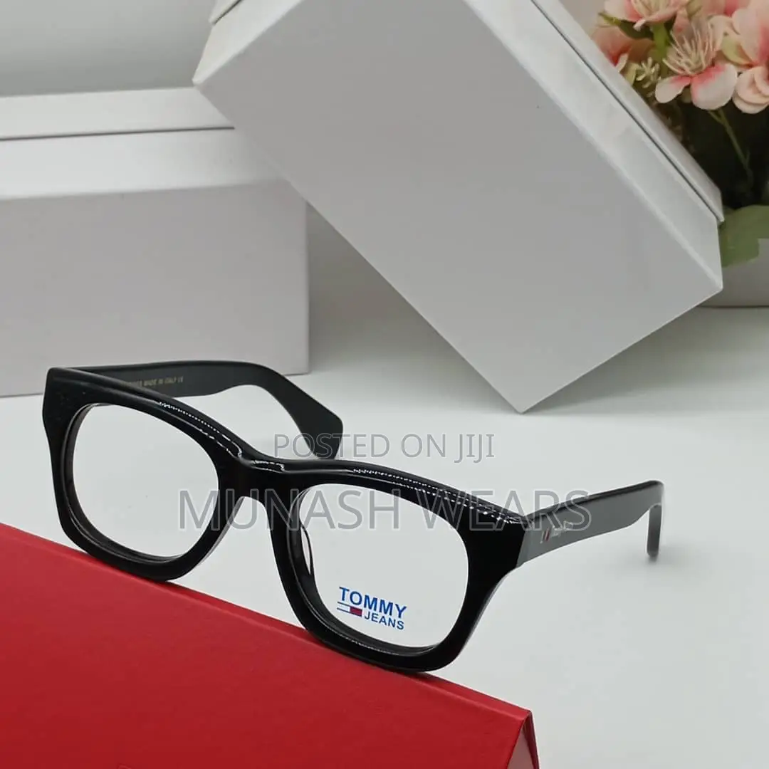 Tommy Hilfiger Classic Glasses