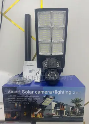 Eseecloud 4g 3lens Camera With Solar Streetlights