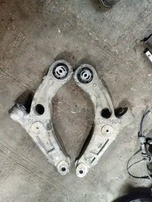 Front Lower Arm Jeep Cherokee Sport