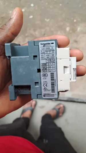 Contactor 25a 3pole for Electrical/ Mechanical Purposes