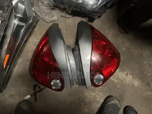 Set Taillights Maxima 2005