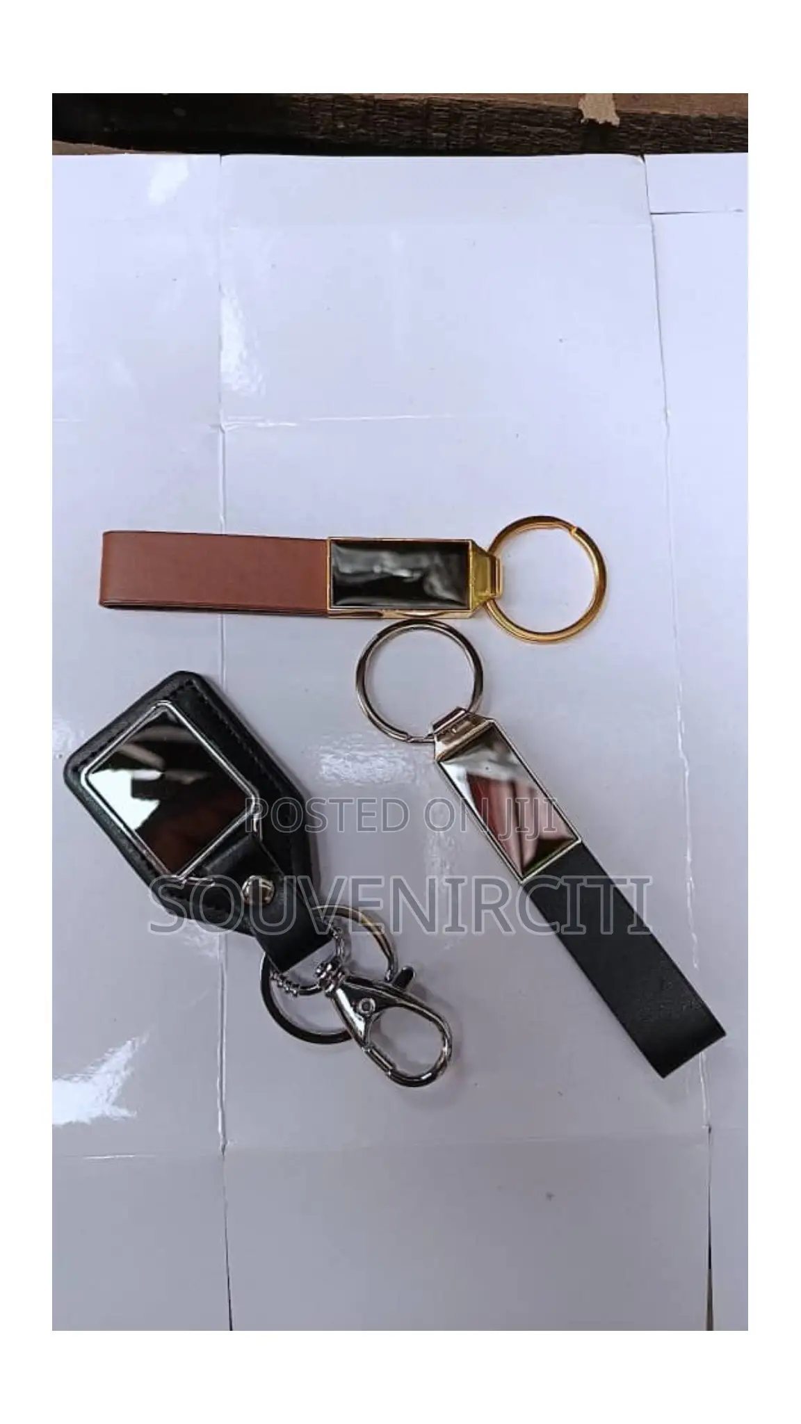 Quality Leather Steel Keyholder