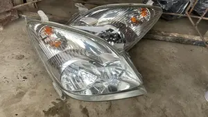 Set Headlamp Corolla Verso 2003