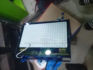 200 Watts Floodlight Akt