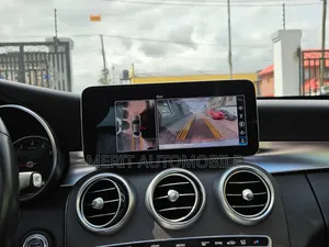 Mercedes-Benz C300 2021 White