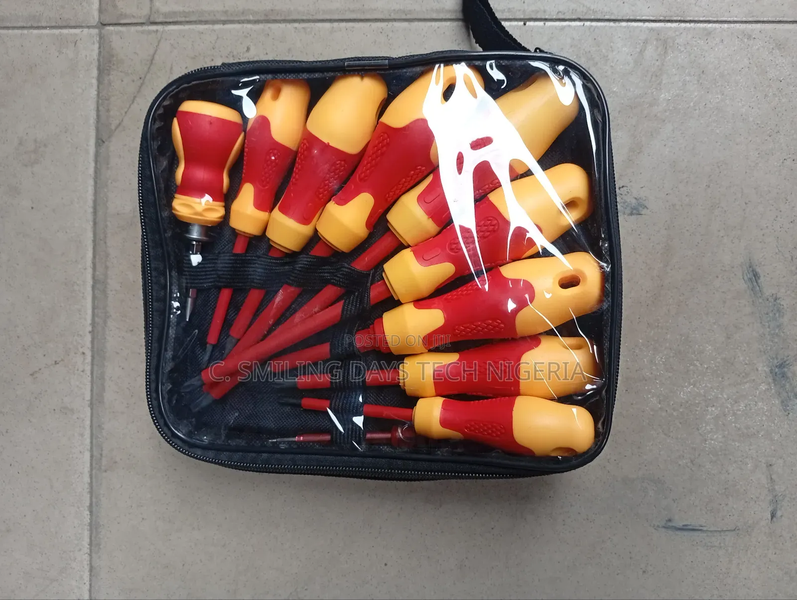 Multi Purpose Screwdriver