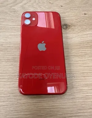 Apple iPhone 11 128 GB Red