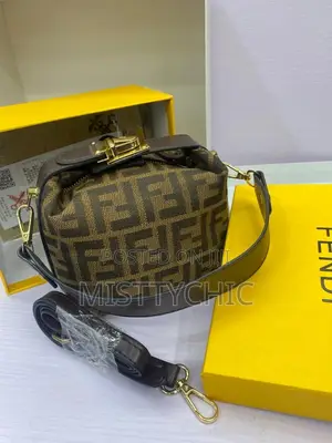 Retro Hk Core! Distressed Leather Crossbody