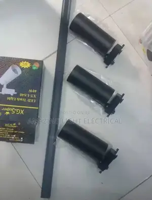 40 Watts Track Lights
