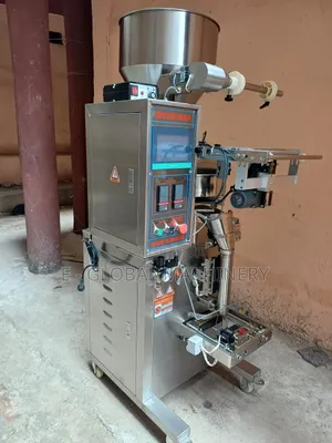 Granules Packaging Machine
