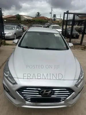 Hyundai Sonata SE 2018 Silver