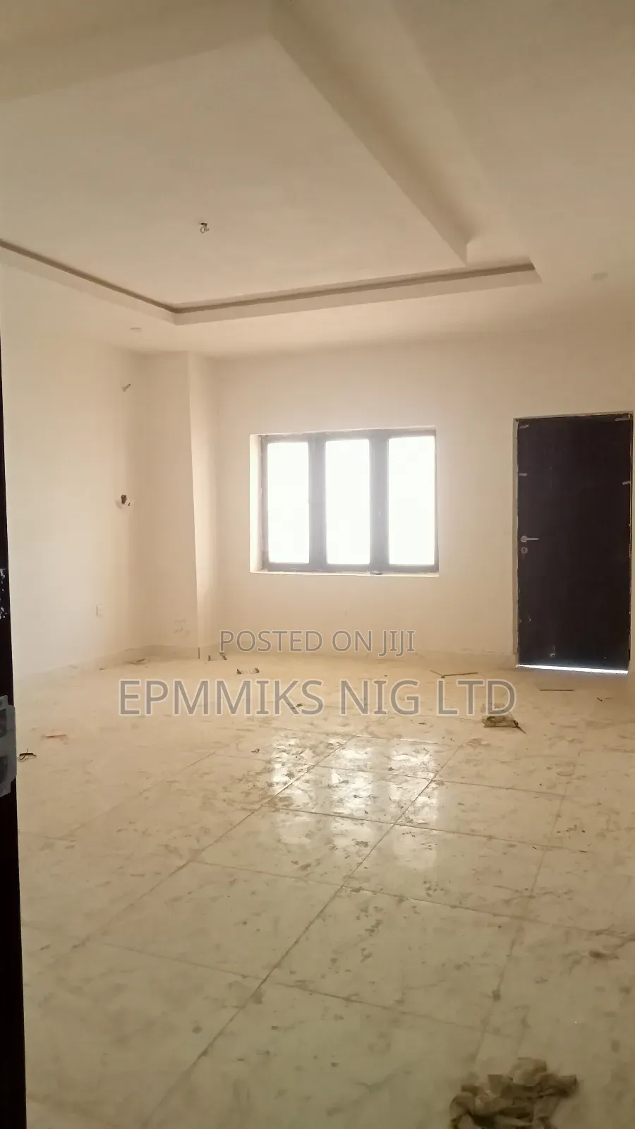 5 Bedrooms Duplex
