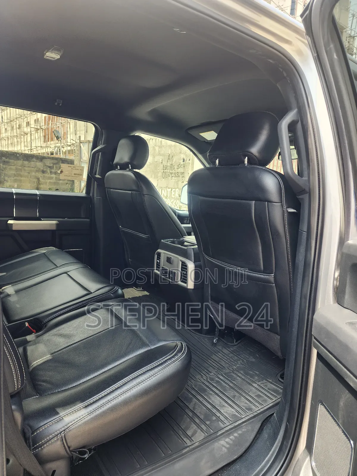 Ford F-150 Lariat 4x4 SuperCab Styleside 8 ft. box 163 in. WB 2020 Gray