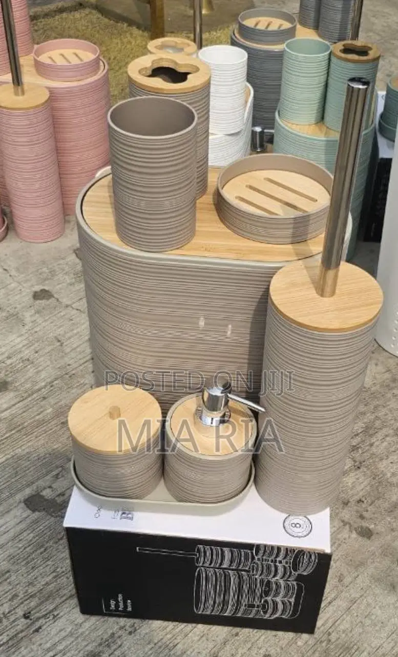 8pcs Bathroom Accessories