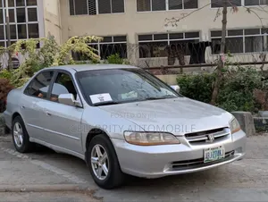 Honda Accord EX 1999 Silver