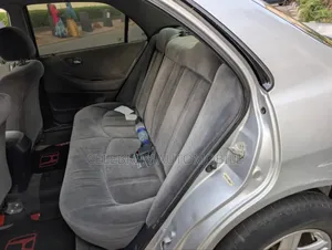 Honda Accord EX 1999 Silver