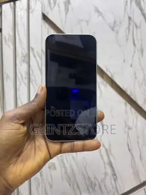 Apple iPhone 12 64 GB