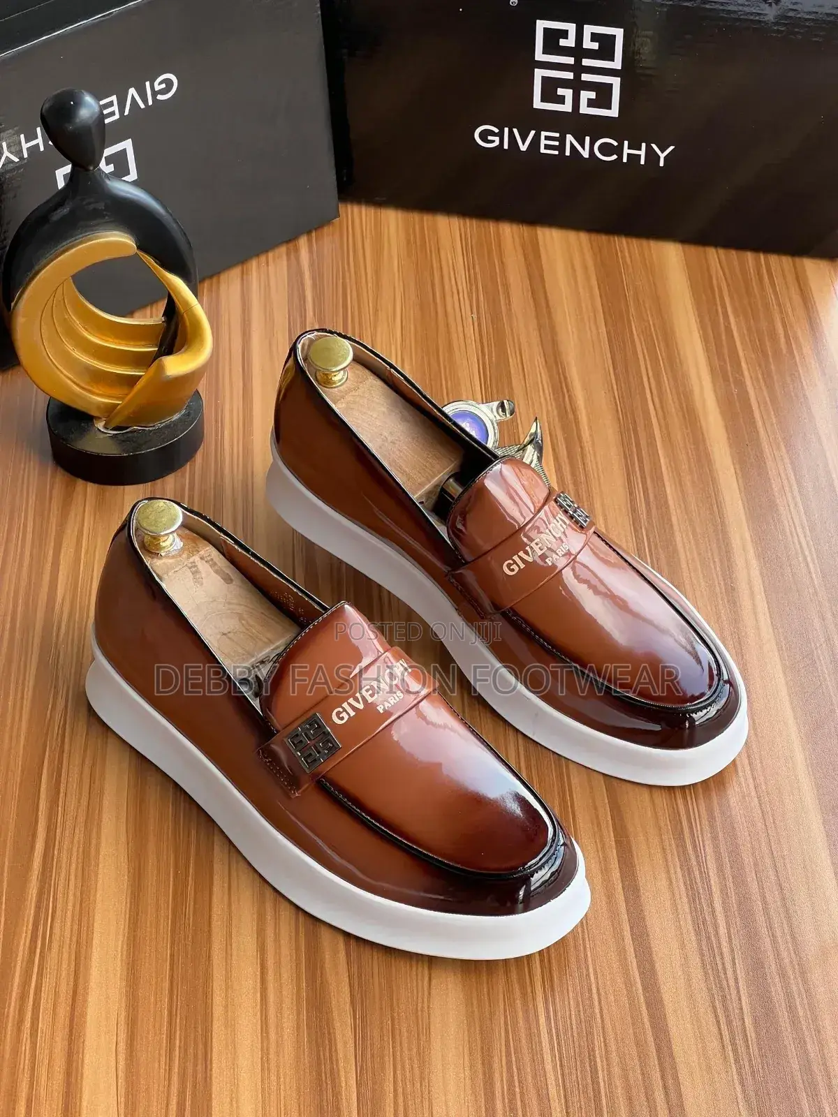 Stylish. Comfortable. Unmatched.