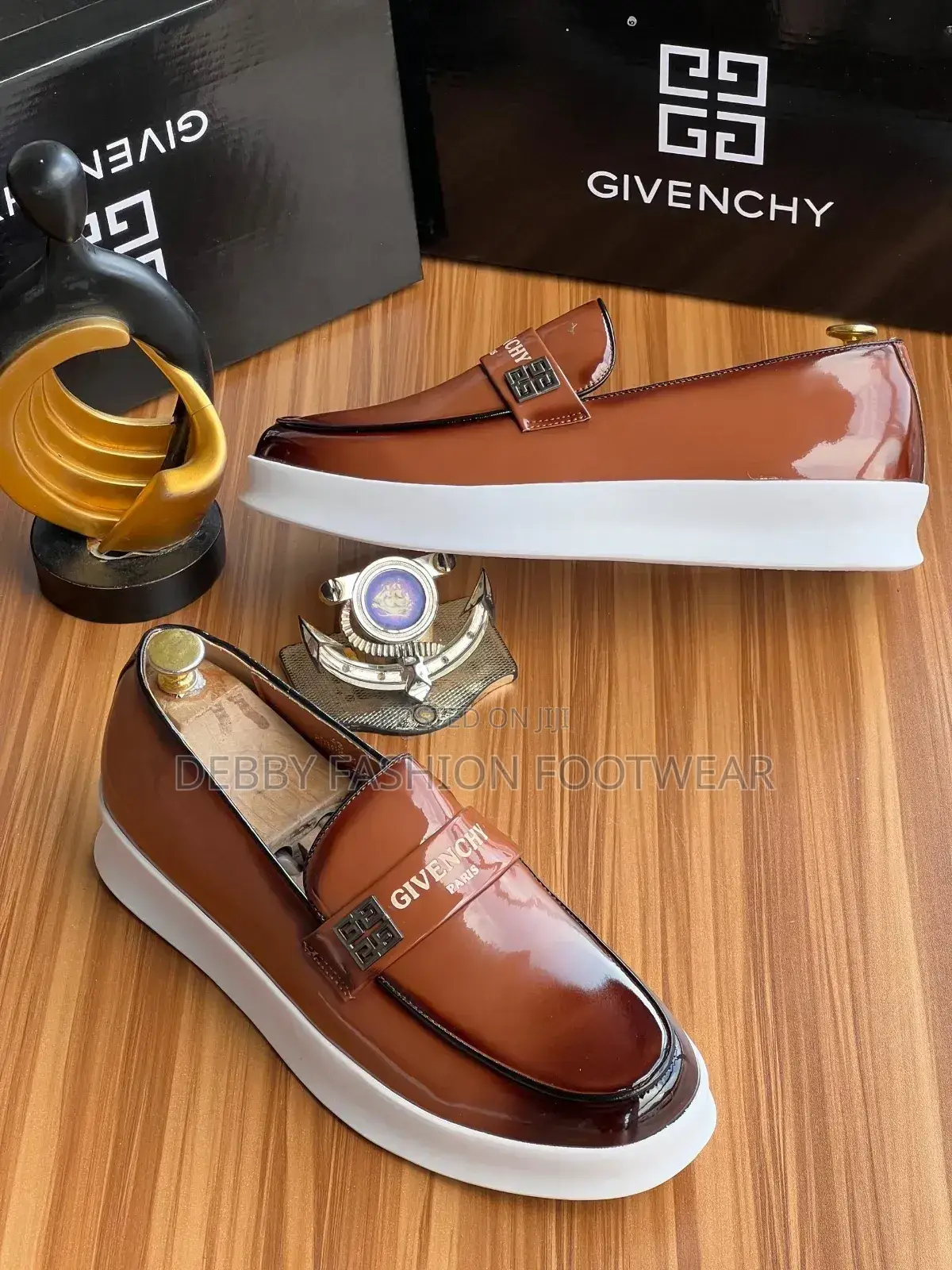 Stylish. Comfortable. Unmatched.
