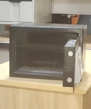 Hotel Safe (E25)