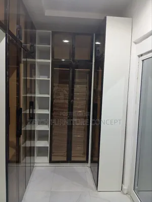 Standard 11ftx9ft Wardrobe Cabinet With Lights