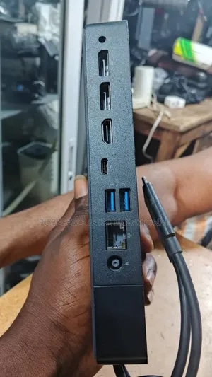 Uk Used Dell D6000s / Universal Dock W/ Powershare