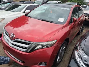 Toyota Venza Limited 4dr Wagon (3.5L 6cyl 6A) 2014 Red