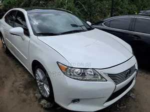 Lexus ES 350 FWD 2014 White