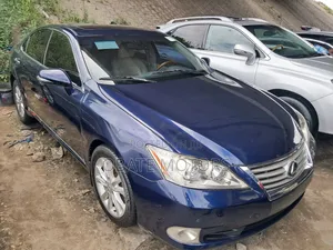 Lexus ES 350 2011 Blue