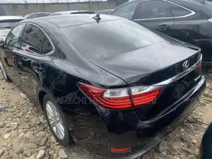 Lexus ES 350 FWD 2015 Black