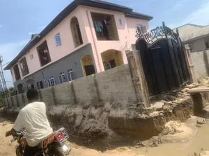 2bdrm Block of Flats in Jeddo, Warri for sale