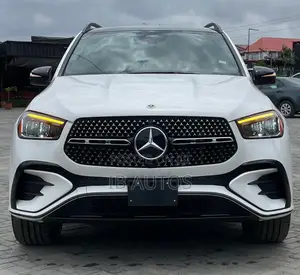 Mercedes-Benz GLE-Class 2025 White