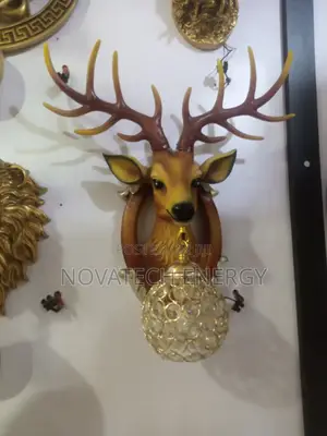 Deer Head Trophy Luxurious Wall Lamp