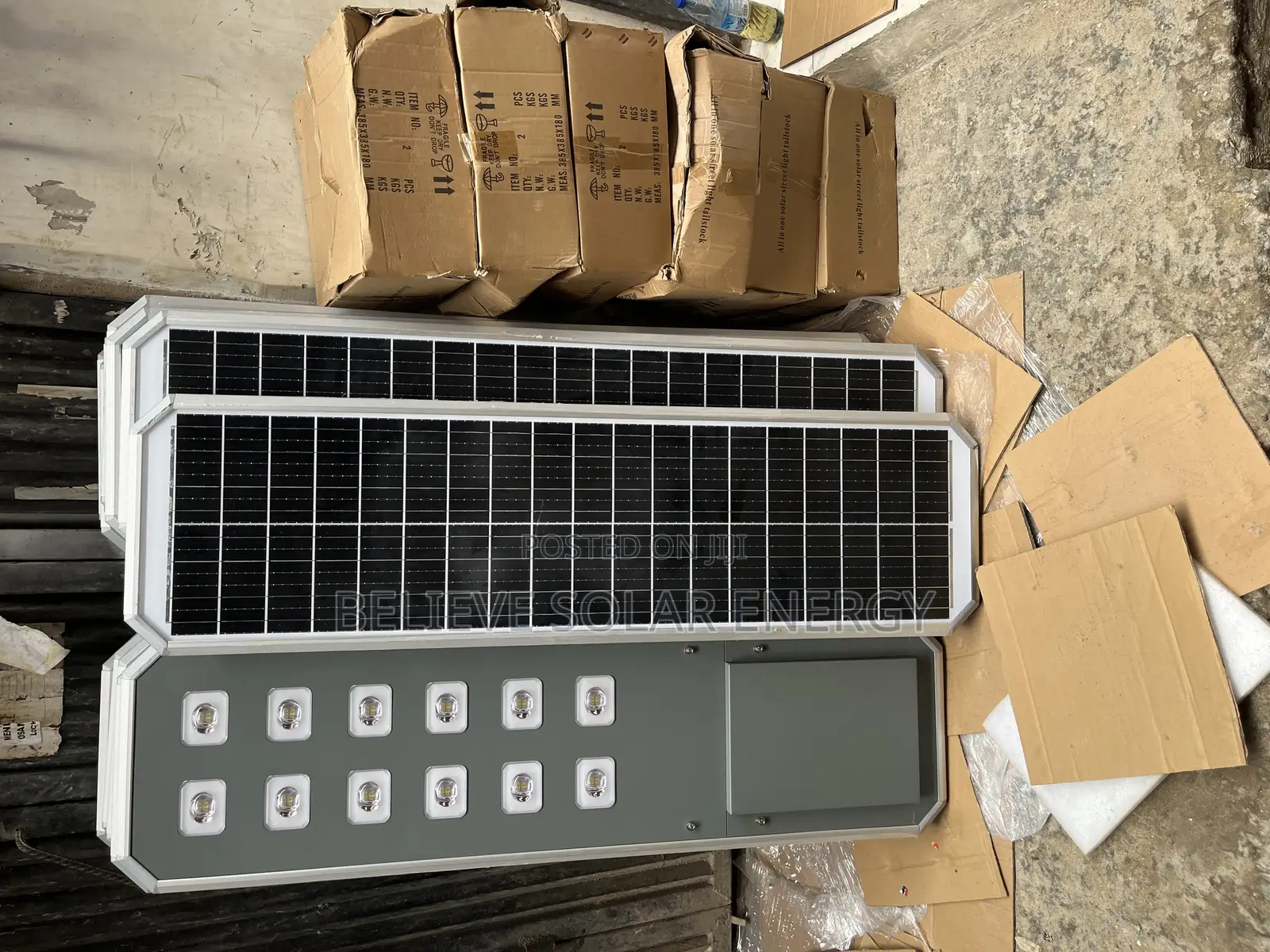 D2 100w Solar Street Light 12 Eyes Available