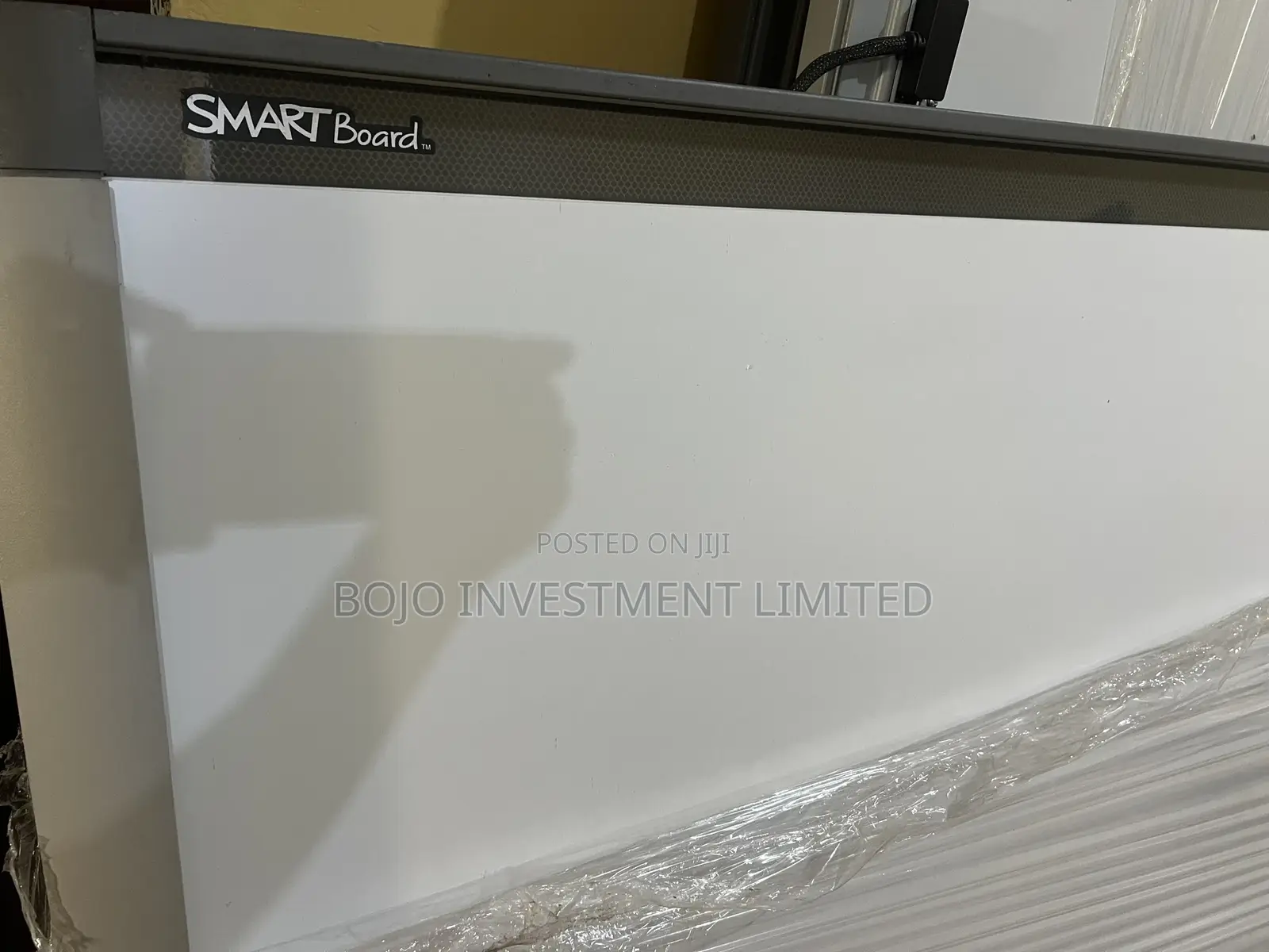 Smart Interactive White Board, Accessories Projector