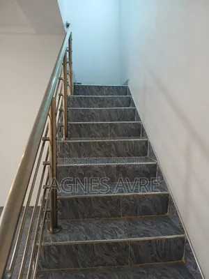 2bdrm Townhouse / Terrace in Legislative  Qrts, Apo District for rent
