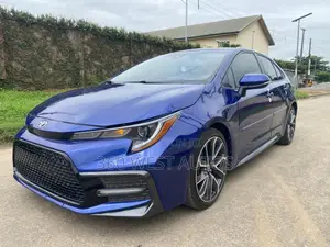 Toyota Corolla SE 2020 Blue