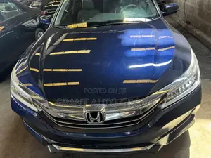 Honda Accord Touring 4dr Sedan FWD (3.5L 6cyl 6A) 2016 Blue