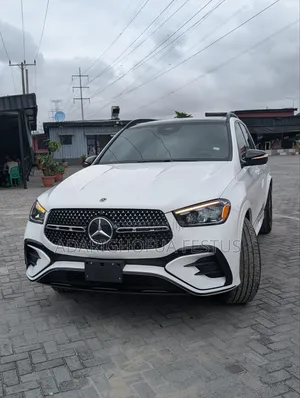 Mercedes-Benz GLE-Class 2025 White