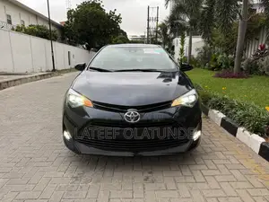 Toyota Corolla LE ECO 4dr Sedan (1.8L 4cyl CVT) 2017 Blue