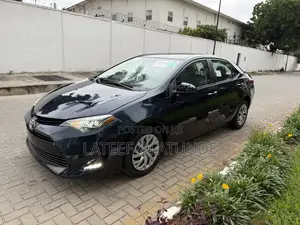 Toyota Corolla LE ECO 4dr Sedan (1.8L 4cyl CVT) 2017 Blue