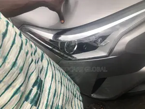 Headlamp for Toyota C-Hr 2014 Model