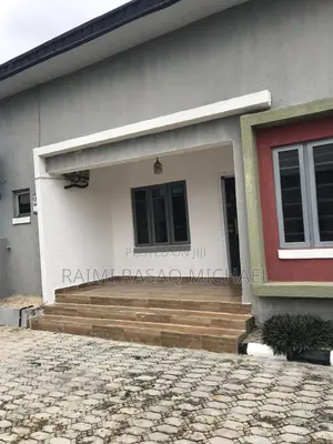 Furnished 3bdrm Bungalow in Peakpark Estate, Awoyaya for rent