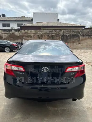 Toyota Camry SE 4dr Sedan (2.5L 4cyl 6A) 2012 Black