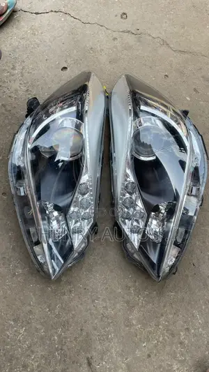 Set Headlamp Yaris 2018 Led