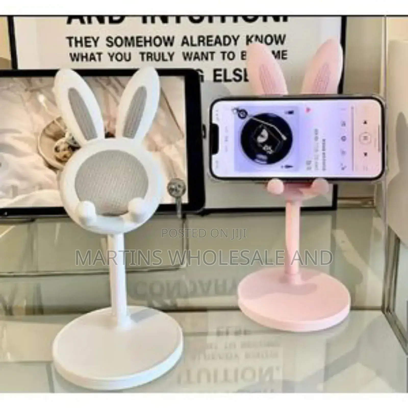 Rabbit Phone Stand