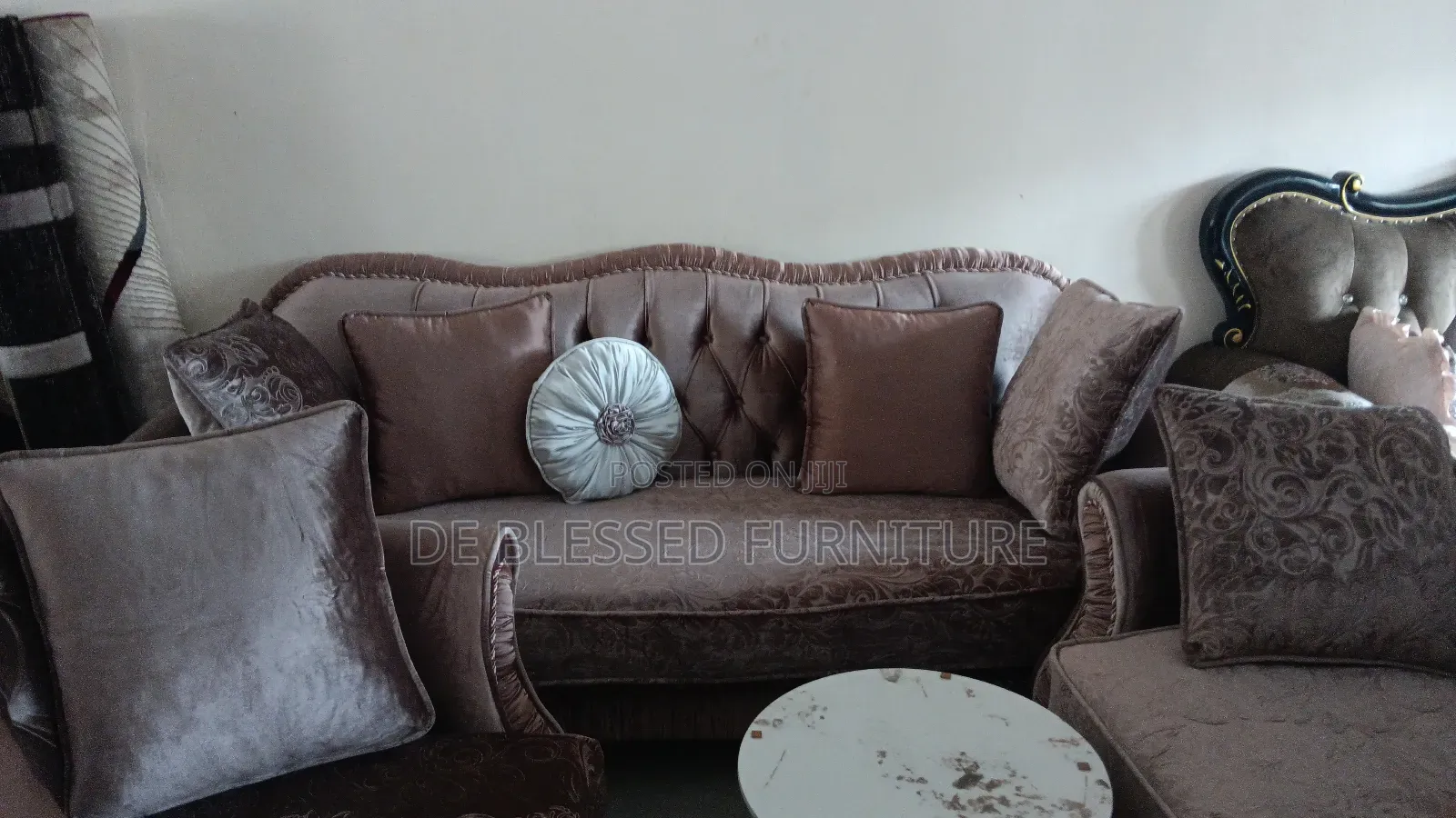 Cotemporary Sofa