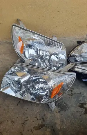 Set Headlamp 4 Runner 2003