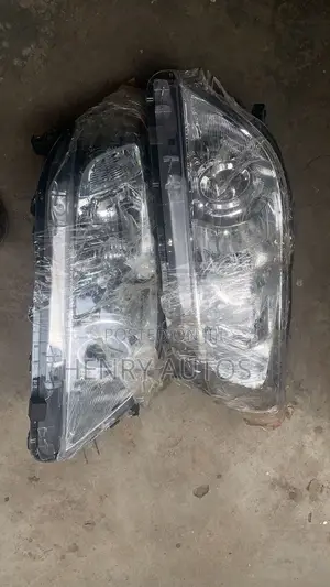 Set Headlamp Rav 4 Japan Model