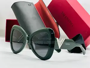 Quality Luxury Valentino Glasses